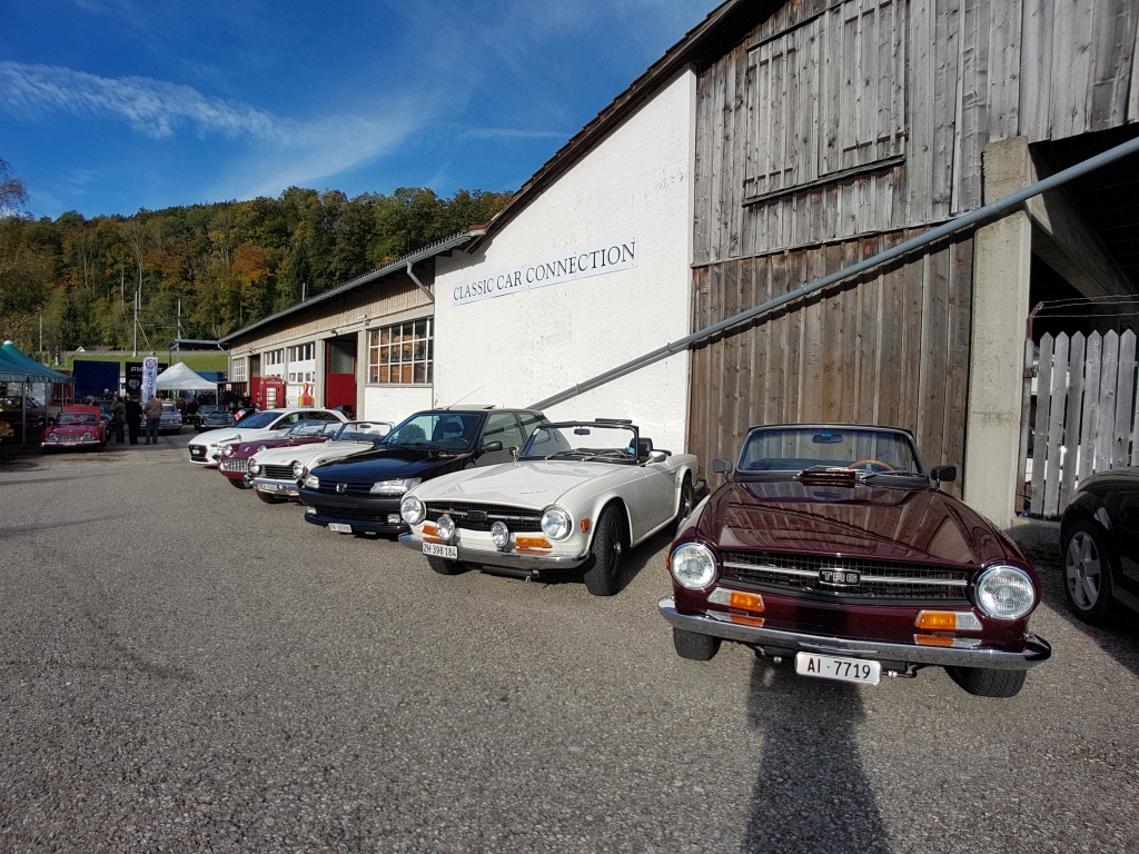 Swiss TR-Club anlässlich eines technischen Tages bei Classic Car Connection - Okt 2019