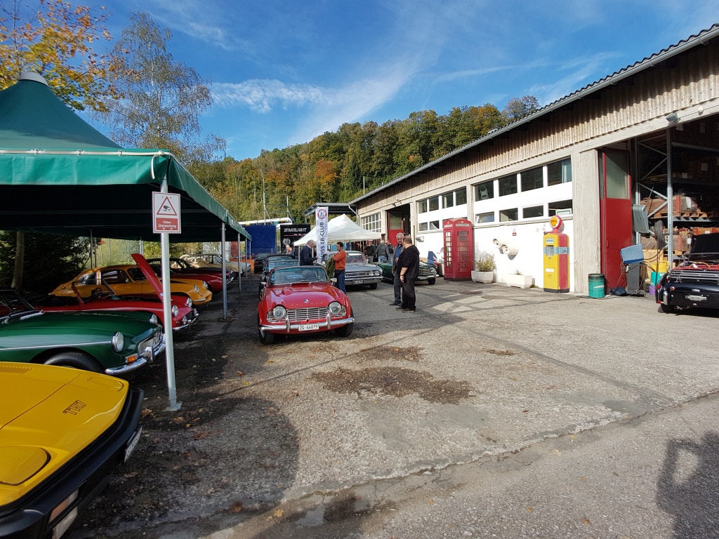 Swiss TR-Club anlässlich eines technischen Tages bei Classic Car Connection - Okt 2019