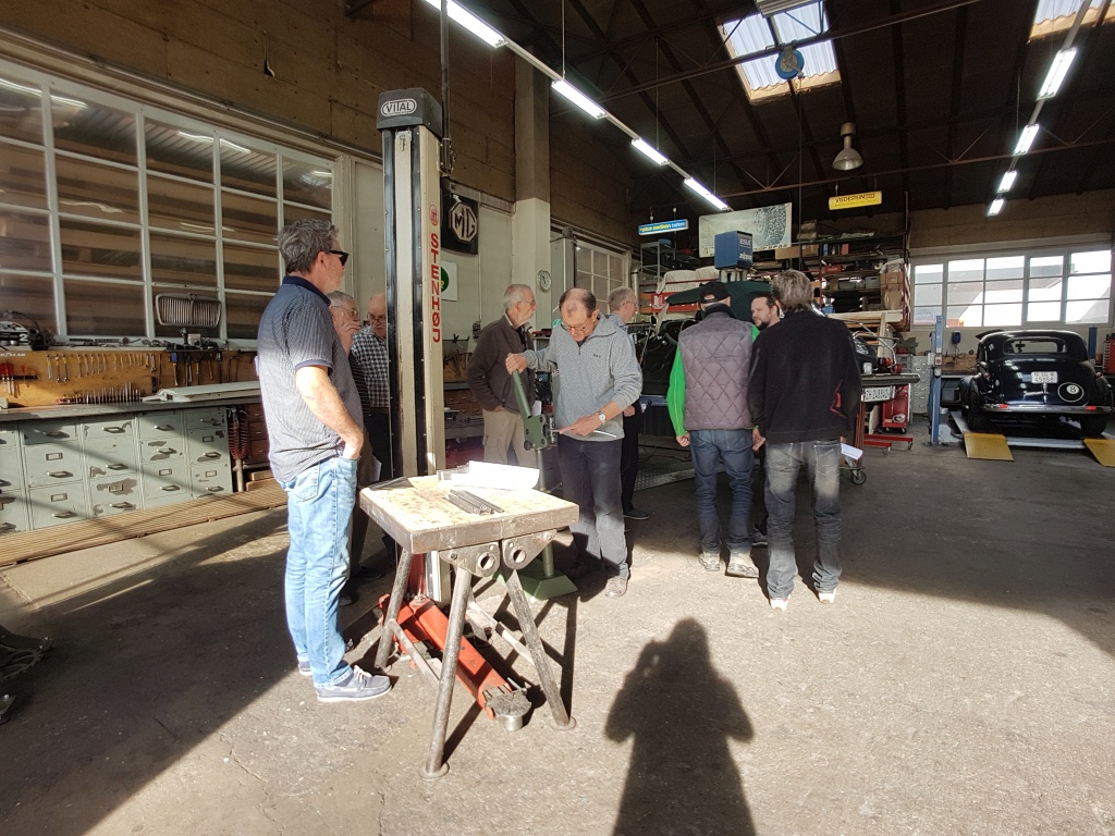 Swiss TR-Club anlässlich eines technischen Tages bei Classic Car Connection - Okt 2019