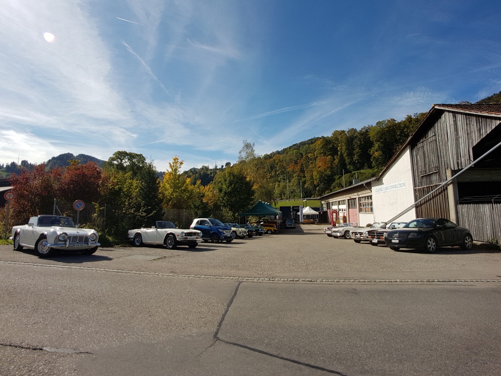 Swiss TR-Club anlässlich eines technischen Tages bei Classic Car Connection - Okt 2019