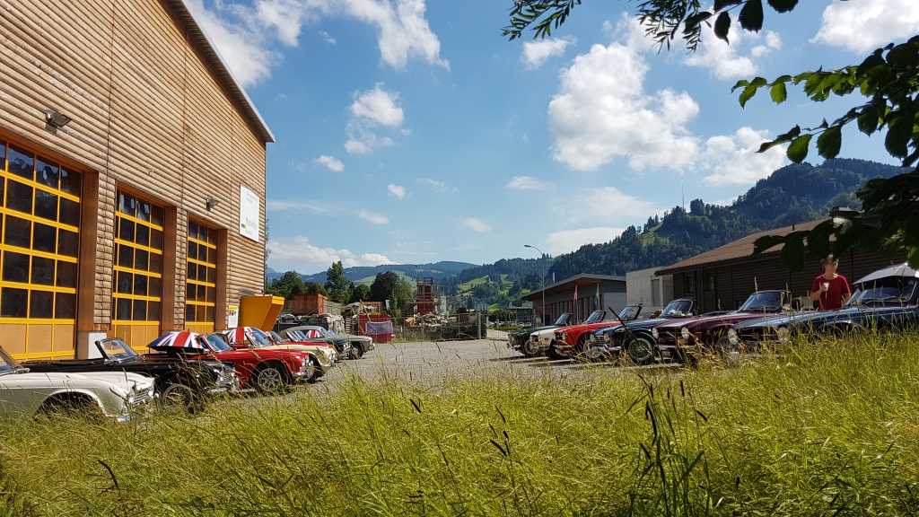Swiss TR-Club und Jensen-Club zu Besuch bei Classic Car Connection AG - Juli 2020