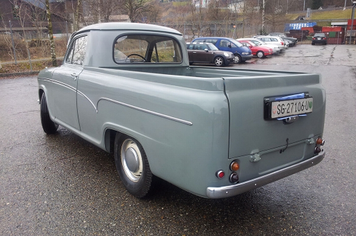 2014-02-4-fertiges-Fahrzeug-Morris_Pickup_003.jpg