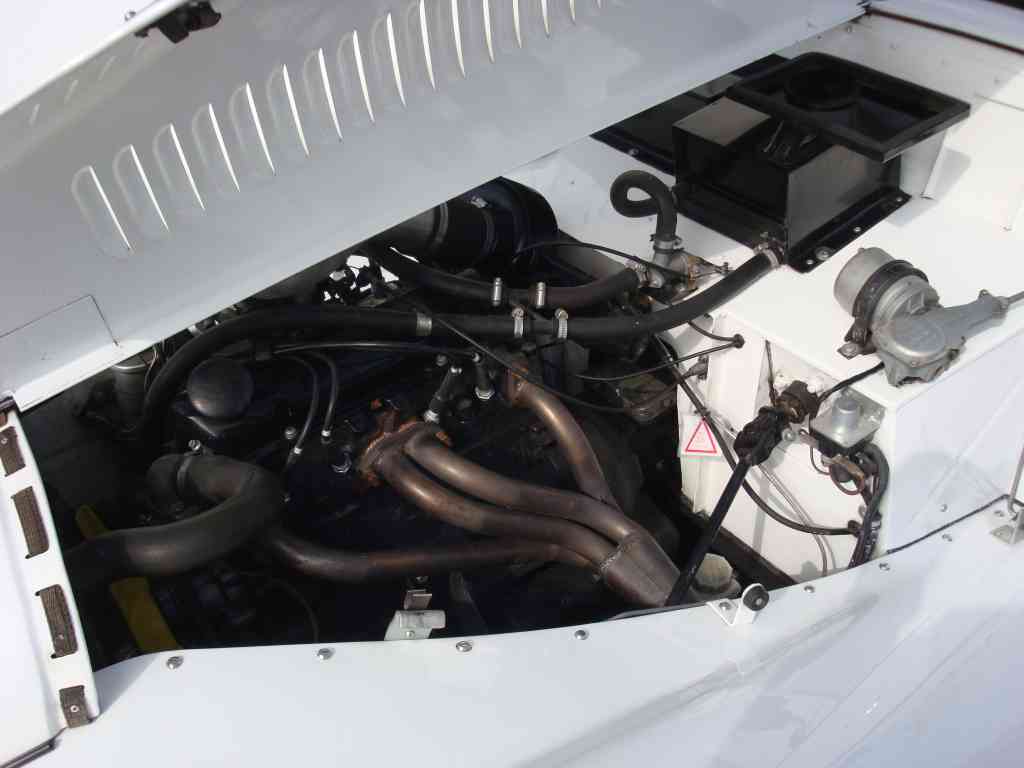 Morgan 4-4 1600 Jg 77 018.jpg